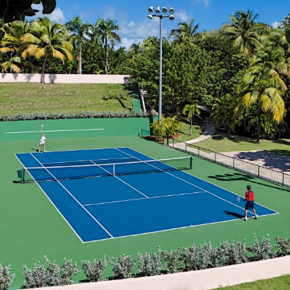 Palmas Athletic Club - canchas y piscinas